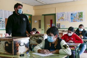 El CEIP José María de Calatrava ha acogido hoy el primer taller inclusivo del ciclo “Supehéroes y Superheroínas”