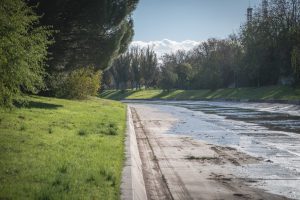 Finalizan los trabajos de limpieza en el cauce del río Albarregas en su tramo urbano, desde San Juan a la desembocadura del Guadiana