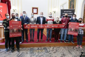 La Media Maratón «Mérida Patrimonio de la Humanidad» vuelve a celebrarse en marzo y en horario nocturno por segunda vez en la que será su XVI edición