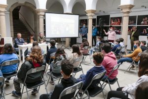 El programa “La Escuela adopta un monumento” vuelve a tomar las calles con numerosas actividades relacionadas con el Patrimonio