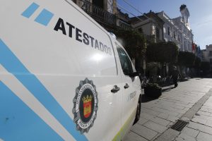 La Policía Local denuncia a tres personas como responsables de arrojar enseres, ripios y electrodomésticos en la vía pública