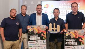 El Alcalde anuncia que Mérida albergará un torneo internacional de Pádel