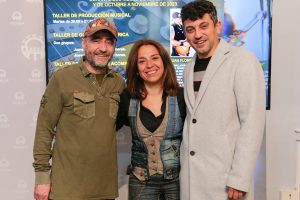 Cursos gratuitos con Juan Flores “Chino” de producción musical, guitarra eléctrica y guitarra de acompañamiento