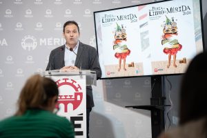 La Feria del Libro trae al Templo de Diana a Elsa Punset, Manuel Vilas, Sánchez Adalid, Marta Robles o Susana Martín Gijón en su XLV edición