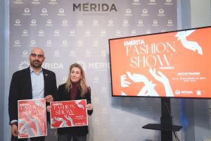 La I Pasarela Emérita Fashion Show ofrecerá el sábado en el Arco de Trajano un desfile de moda de 15 tiendas de la ciudad