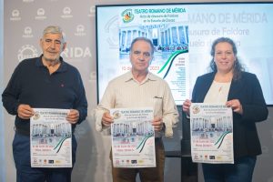 400 niños y niñas de las Escuelas de Folclore de Extremadura participarán en la clausura que se celebra el sábado en el Teatro Romano