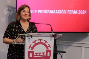 El Ayuntamiento presenta los conciertos gratuitos de Antílopez y María Peláe que tendrán lugar durante la Feria en la Plaza de España