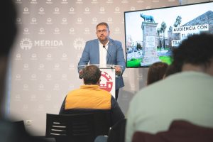 El alcalde de Mérida será recibido en audiencia privada por el Papa Francisco por el Año Jubilar Eulaliense y se reunirá con el alcalde de Roma para iniciar el proceso de hermanamiento entre las dos ciudades