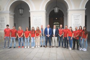 El Alcalde felicita al Club Iuxtanam por su “año maravilloso” que culminará con dos palistas en los Juegos Olímpicos