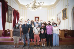 El Alcalde recibe a los artistas locales que participarán en La Noche del Patrimonio y anuncia la presencia de la ministra de turismo, Reyes Maroto