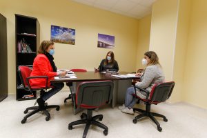 Servicios Sociales y Educación impulsan un Programa contra el Absentismo Escolar