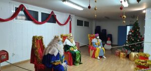La caravana de los Reyes Magos sigue con su camino hoy en distintas barriadas de la ciudad