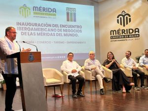 Rodríguez Osuna acuerda con la alcaldesa de Mérida de México celebrar el próximo año en la capital extremeña un Encuentro Cultural, Gastronómico y Empresarial que fortalezca la unión entre ambas ciudades