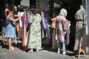 Desde hoy y hasta el sábado, la Asociación de Comerciantes Emerita Augusta celebra una nueva edición del Outlet Urbano