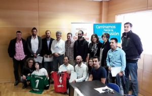 La delegada de Atención a la Discapacidad  asiste a la renovación de convenios del programa “Deporte para todos»
