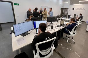 El Alcalde visita la empresa tecnológica 2Freedom que diseña y fabrica desde Mérida soluciones avanzadas de escaneo 3D