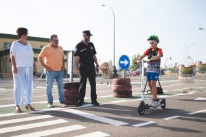 El Cevimer imparte este verano sus actividades de formación vial a los alumnos de los campamentos urbanos