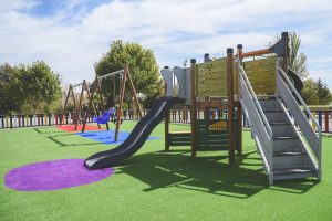 El Ayuntamiento finaliza las obras de renovación integral del área de juegos infantiles en el parque de la calle Vasco de Gama