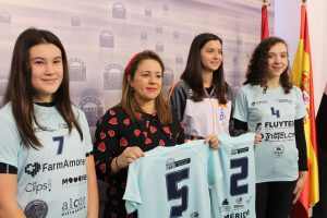 Dos equipos femeninos emeritenses compiten en la Copa de España de Voleibol