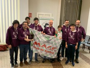 El alcalde, Antonio Rodríguez Osuna, en nombre de la ciudad de Mérida felicita a Club Magic Extremadura por conseguir el campeonato de Extremadura por equipos 2024.