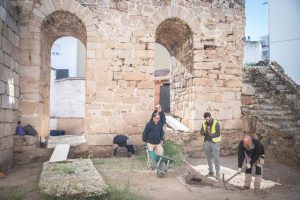El alcalde da a conocer que el ayuntamiento ha invertido 1.757.000 euros en excavaciones arqueológicas e integración de restos arqueológicos en obras como Santa Eulalia, la Ciudad de la Infancia o Concepcionistas, entre otras