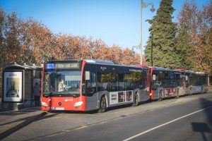 Rodríguez Osuna anuncia que el transporte urbano seguirá siendo gratuito en Mérida el segundo semestre de 2025 ya que el ayuntamiento asumirá hasta el 100% del coste tras las ayudas del Gobierno de España