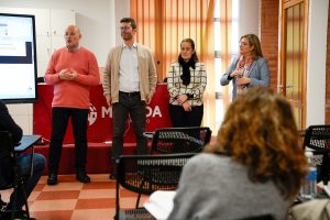Un encuentro de expertos analiza en Mérida las claves y desafíos de las empresas familiares