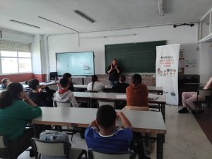 15 centros de educación primaria y secundaria participan en el proyecto ‘Yo soy migrante’