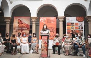 Carmen Yañez tilda de “magnífica” la 67 edición del Festival de Teatro en la presentación de la última obra