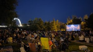 Cine al aire libre, Salomé y Agusto en Mérida en la programación del Festival y artesanía en la Alcazaba