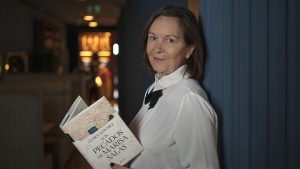 La escritora Clara Sánchez inaugurará la XLIII edición de la Feria del Libro de Mérida el próximo miércoles, 8 de mayo, en el Templo de Diana