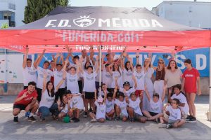 El Ayuntamiento colabora con las entidades del programa CaixaProinfancia Red Mérida que desarrolla este verano colonias urbanas en Nueva Ciudad