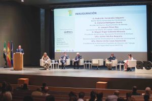Rodríguez Osuna resalta el compromiso del ayuntamiento en mejorar las políticas públicas de empleo para contribuir a sostener desde lo local el sistema público de pensiones