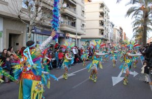 ‘Los danzarines emeritenses’ ganan el concurso de pasacalles del desfile