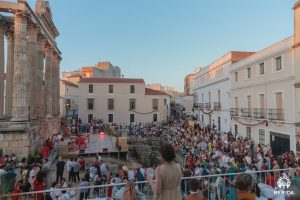 Aprobados los dos festivos locales para 2025 que serán el 22 de mayo, con motivo de Emerita Lvdica, y el 10 de diciembre, Día de Santa Eulalia