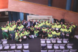 El alcalde felicita a la concesionaria del mantenimiento de los Jardines ‘FCC Medio Ambiente’ tras cumplir 600 días sin accidentes laborales “la ciudad de Mérida os agradece vuestro trabajo”