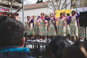 El Carnaval Romano llena de coplas las plazas de Luis Chamizo y La Lonja este sábado con los escenarios callejeros patrocinados por Cruzcampo