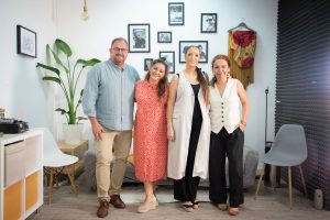 El alcalde inaugura el nuevo Estudio de Creación y Formación Artística ‘Aire Flamenco’ gestionado por las hermanas Fuensanta y Vanesa Blanco
