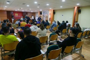 34 personas se examinan para obtener el permiso para conducir un taxi en la ciudad de Mérida