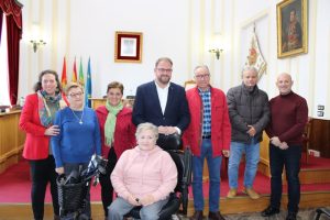 El alcalde recibe a los funcionarios que se han jubilado en el año 2019