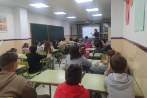 Más de 500 alumnos y alumnas de Primaria y Secundaria aprenden herramientas de salud mental y sexual
