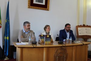Presentado “El imperio de la religión verdadera” de Maribel Carvajal