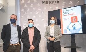 10 centros de secundaria de la ciudad participan en la campaña “Menores, ni una gota”