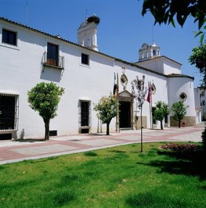 El Grupo Ciudades Patrimonio de la Humanidad y Paradores potencian su alianza estratégica de promoción y comercialización turística
