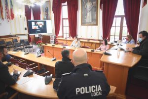 El Ayuntamiento determina en la Mesa de Seguridad el dispositivo para las Preuvas, Cabalgata de Reyes Magos y la visita de los Carteros Reales al consistorio