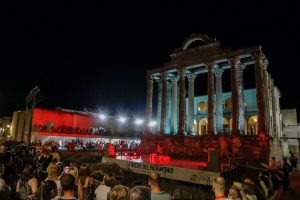 Las semanas previas a la Noche del Patrimonio se celebrará un taller on line sobre moderar la danza