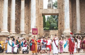 Más de 1.500 escolares de Primaria y Secundaria participan en la Nominatio y Lavreatio de Emerita Lvdica