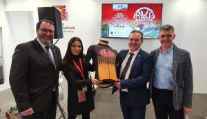 La delegada de Turismo, Pilar Amor, destaca los excelentes resultados de la presencia de Mérida en FITUR