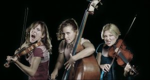 La Orquesta de Extremadura ofrece «Funamviolistas Sinfónico»: música, teatro y poesía visual para toda la familia