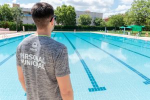 Las cuatro piscinas municipales funcionando a pleno rendimiento para combatir las altas temperaturas provocadas por la alerta naranja